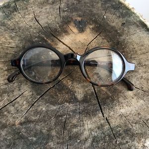 Tortoise non-prescription glasses